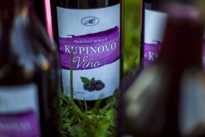 Kupinovo vino mladog Miroslava Crnobrnje