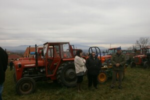 Traktori na blagoslovu