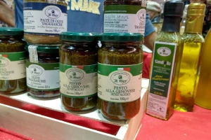 Pesto sos iz Đenove