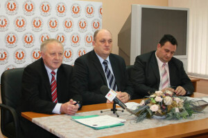 "JABUKA.NET 2: Umrežavanjem, marketingom i standardizacijom kvalitete prema ekonomskom razvoju"