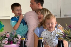 Svetlana i Duško Sedlar šest godina uzgajaju aroniju na Fruškoj gori