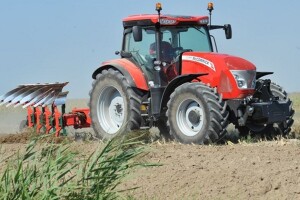 Traktor McCormick X7.4 - X7.6 T4i Pro Drive