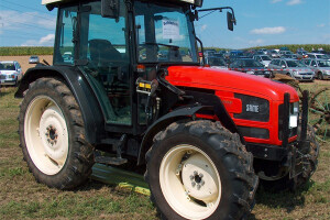 Traktor Same Dorado 3