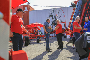 SIP-u zlatna medalja za dvorotorski sakupljač!
