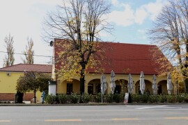 Graničarska kuća "Von Appel" i trgovina Sikirevčanka