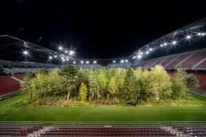 Šuma izrasla na stadionu u Klagenfurtu