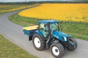 Traktor New Holland T6