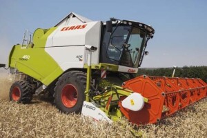 Kombajn Claas Tucano 450/320