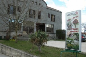 Slike bivšeg ružičnjaka Tea Klapirića