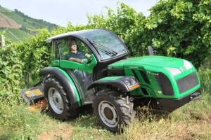 Traktor Ferrari Vega SDT V85/V95