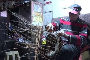 Svetislav Milanović u osmoj deceniji plete po četiri korpe dnevno