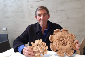 Duborezac Zoran Đorđević izrađuje i nameštaj za poznate ličnosti