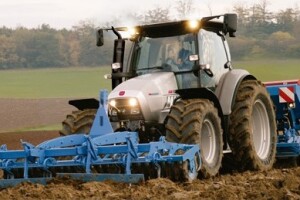 Traktor Hurlimann XM