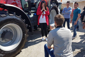 Zaprosio djevojku na sajmu u Gudovcu