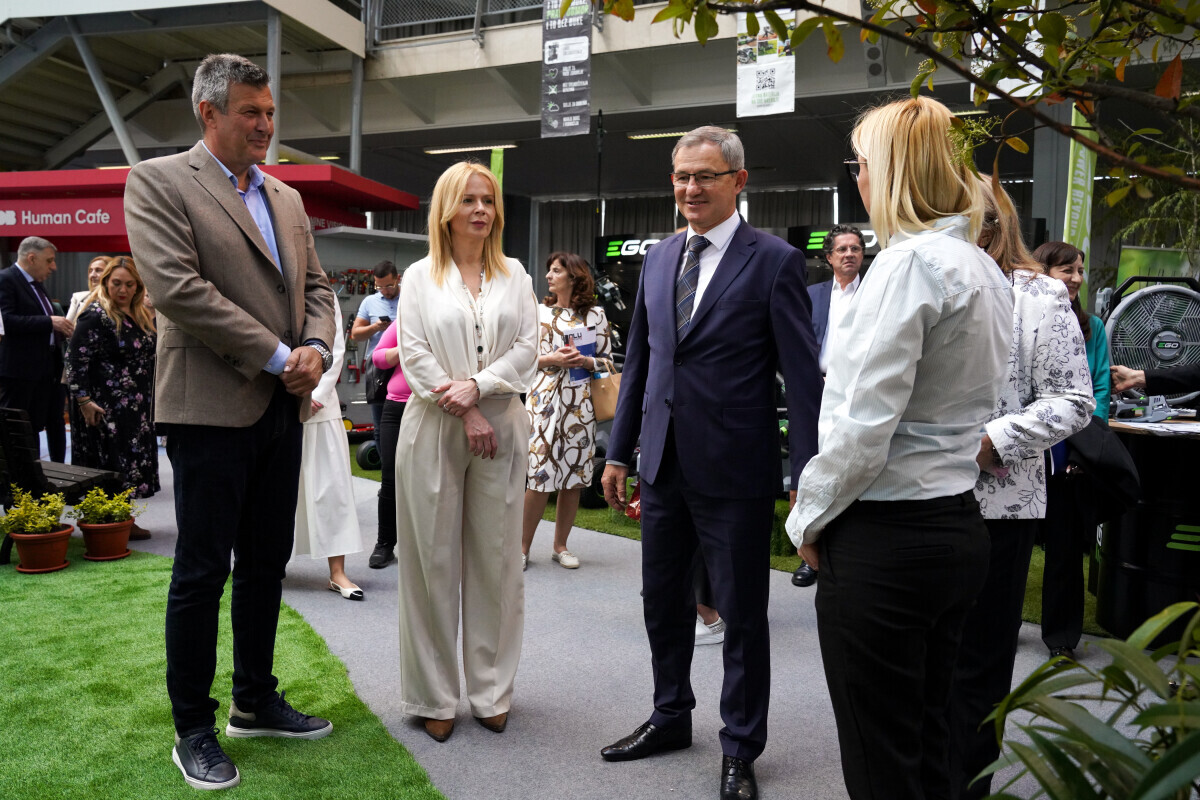 Ministar Glamočić otvorio sajam