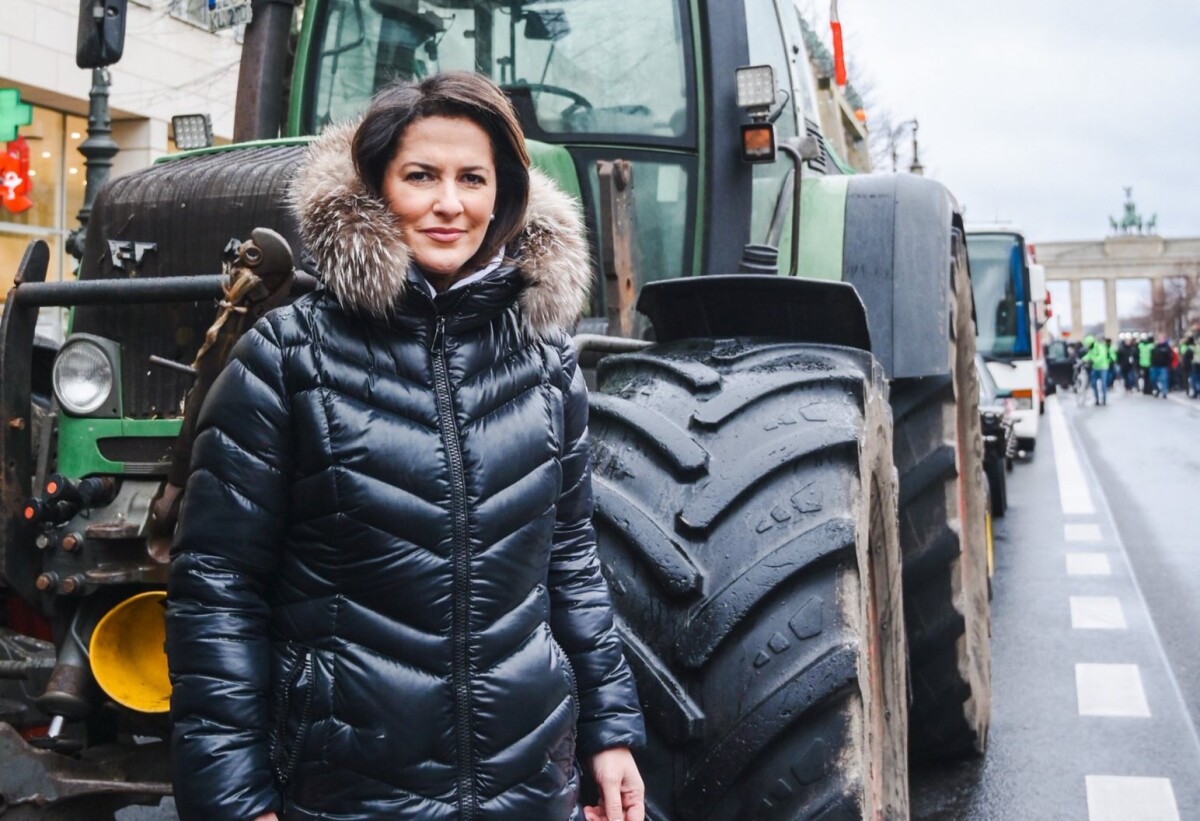 Uz poljoprivrednike i tokom protesta