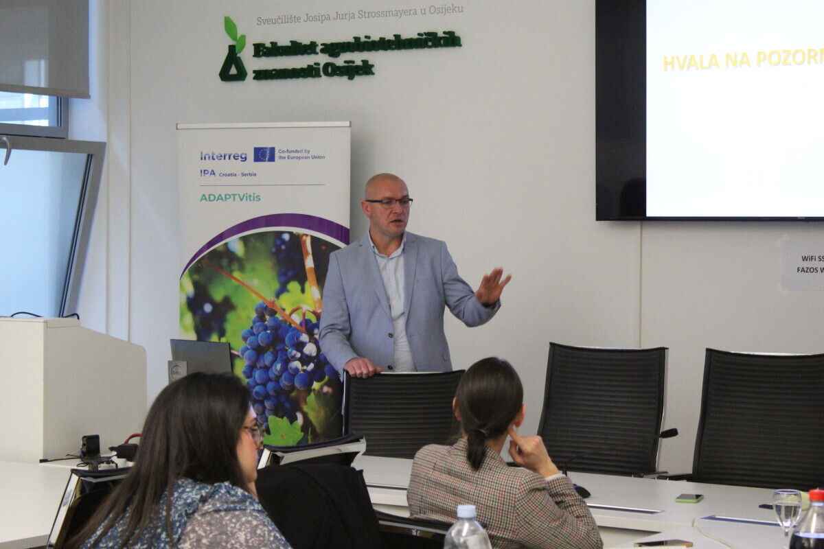 Knežević ističe da se manji uzajivaći suočavaju s većim izazovima