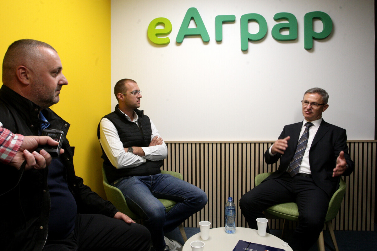 Ministar Dragan Glamočić