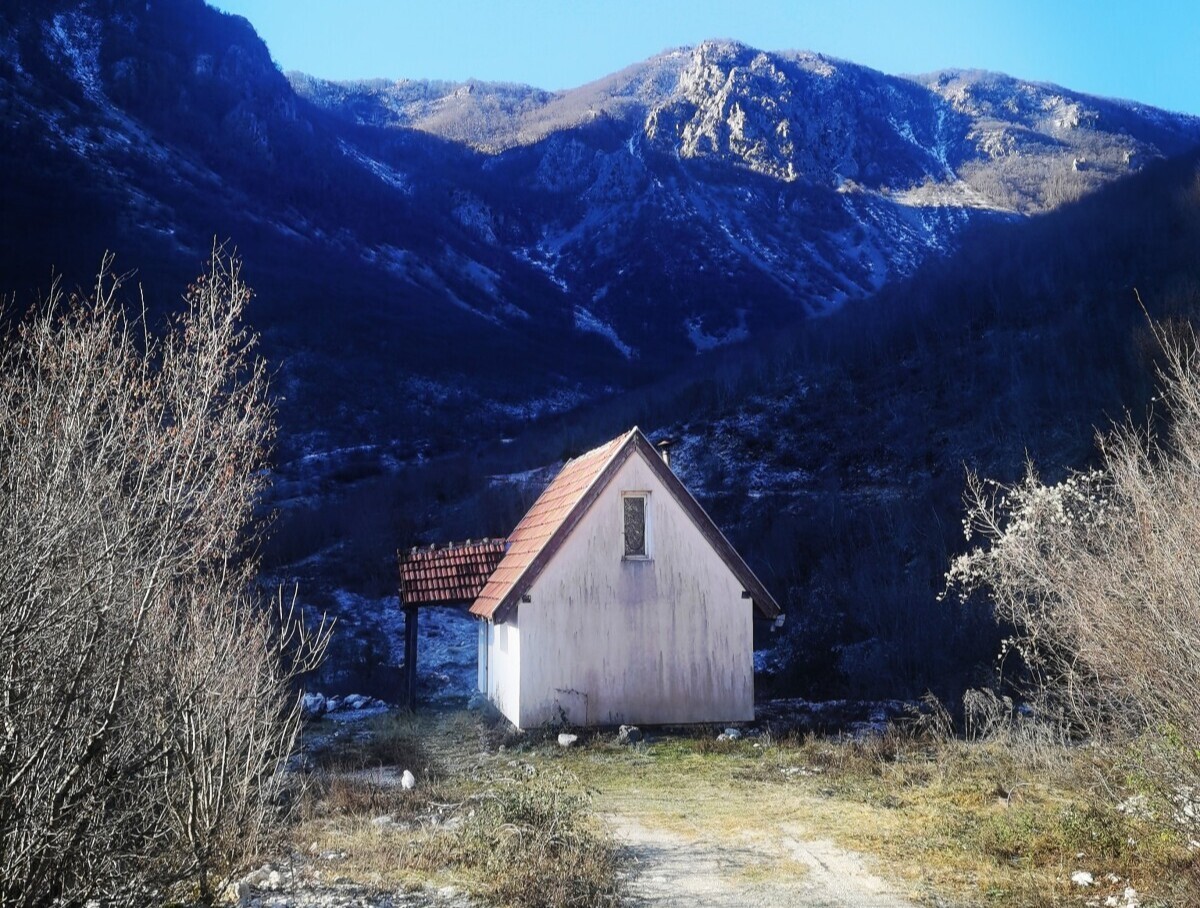 kuća na planini