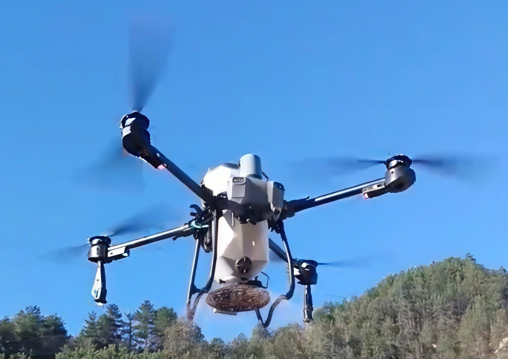 Pošumljavanje dronom nosivosti 25-30 kg sjemena