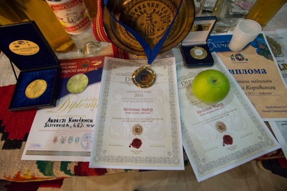 Zlatna medalja na ocjenjivanju rakije