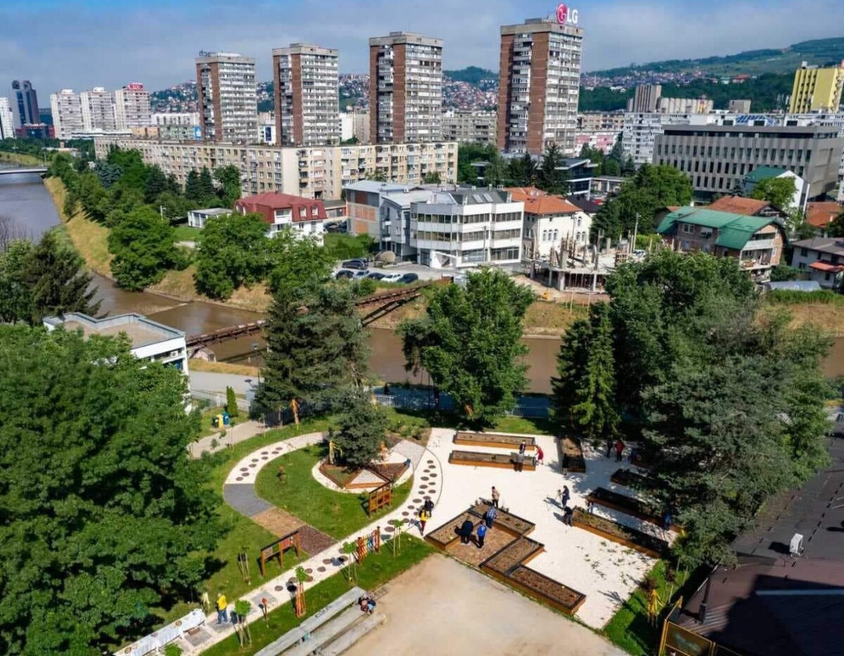 Prva urbana bašta i senzorni park u Sarajevu