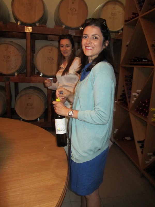 Otvaranje žutog cveta