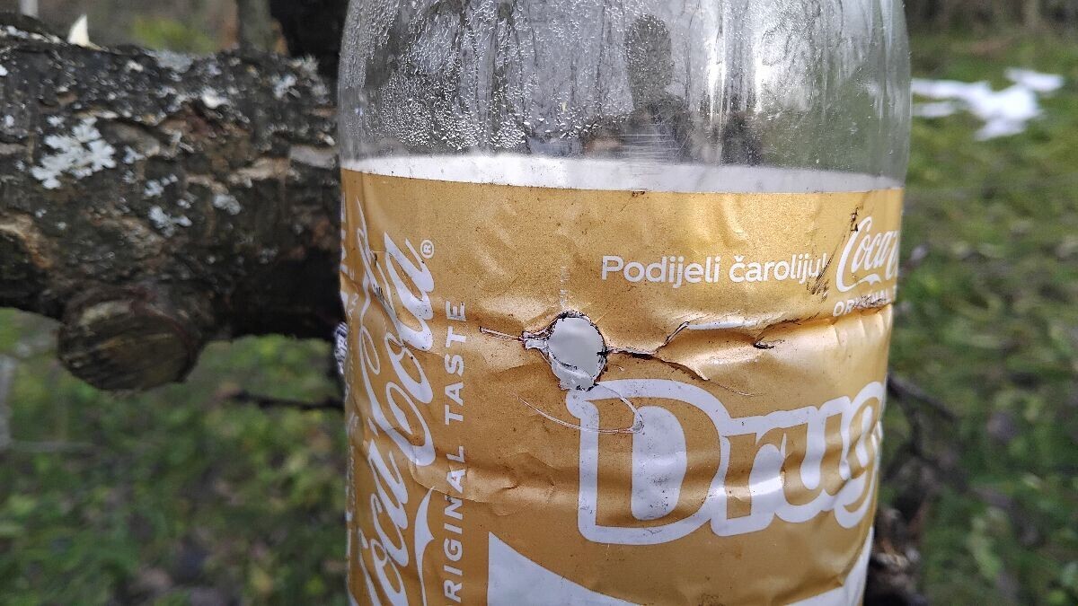 Flašu probušite ekserom