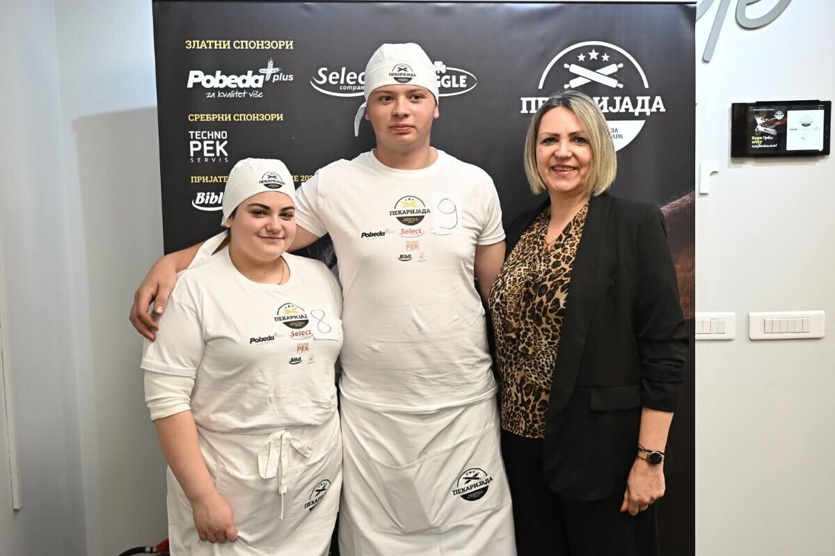 Učenici i profesorka