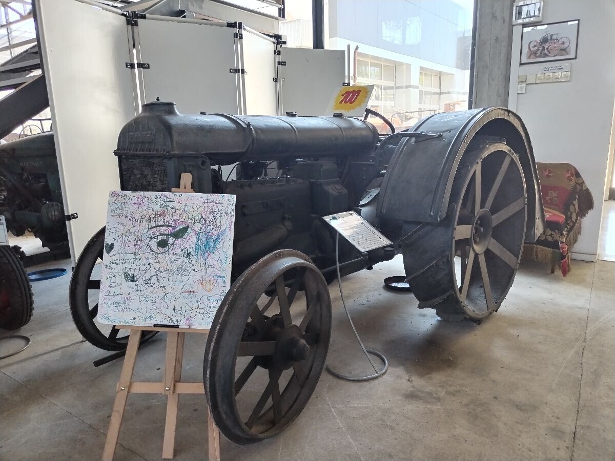 Traktor Fordson
