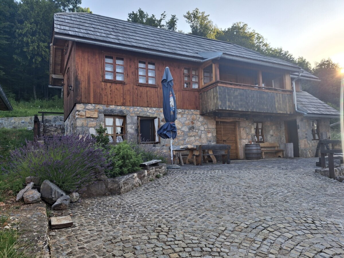 drvena kuća