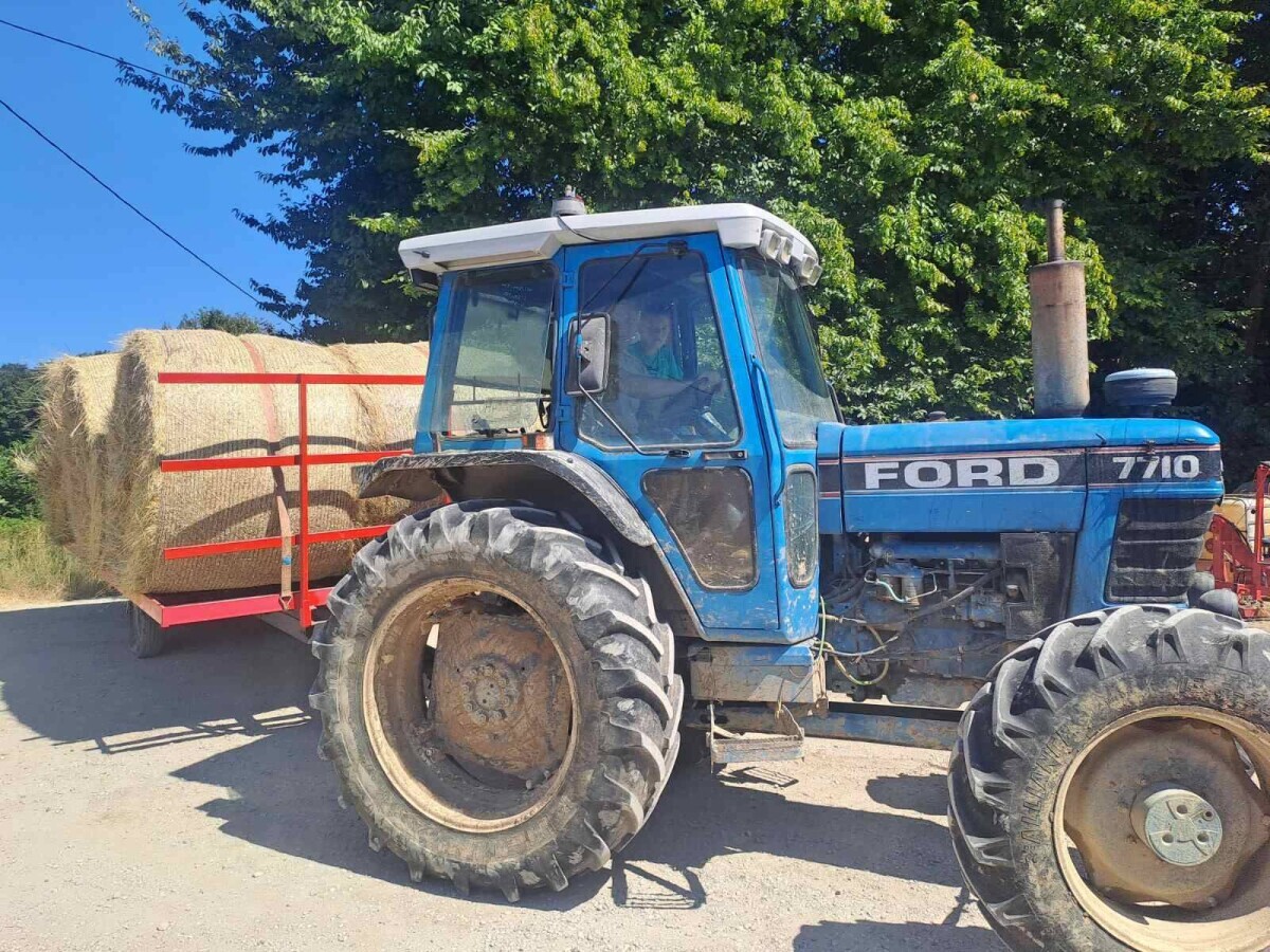 traktor sa balama sijena