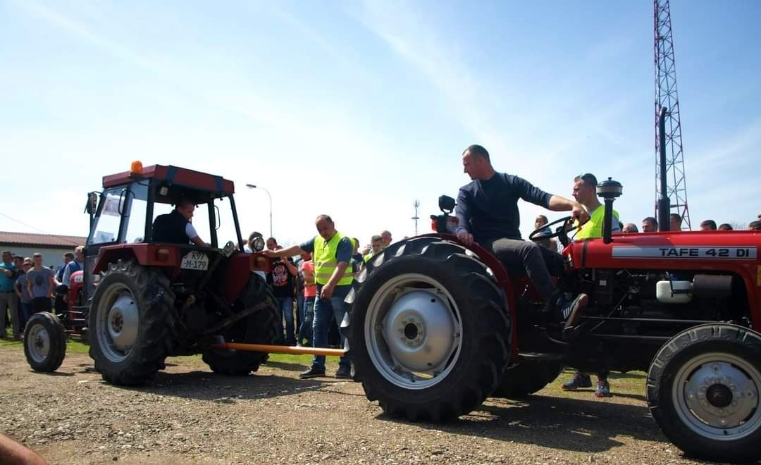 Navlačenje traktora