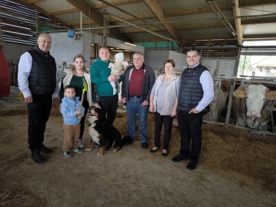 Visoke tehnologije i softverska rješenja - srce suvremenog govedarstva Visoke tehnologije i softverska rješenja - srce suvremenog govedarstva