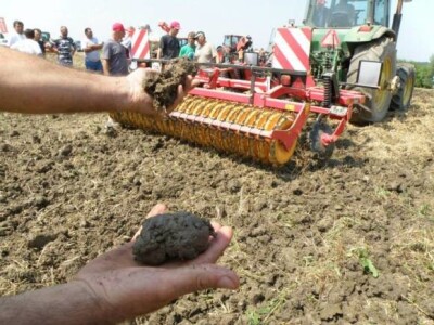 Velika prezentacija Kubota traktora i Ilgi priključaka Velika prezentacija Kubota traktora i Ilgi priključaka