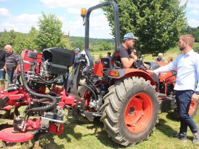 Predstavljeni strojevi za rad u vinogradu