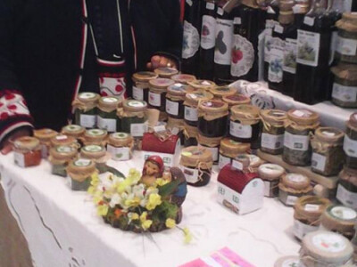 Štand s proizvodima