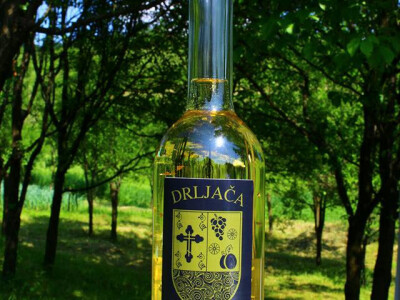 Imanje Rajnovača - rakije i likeri