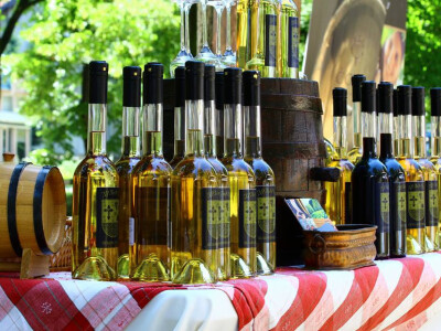 Imanje Rajnovača - rakije i likeri