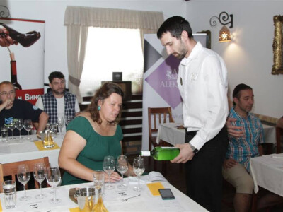 Koja je najbolja voda za špricer?