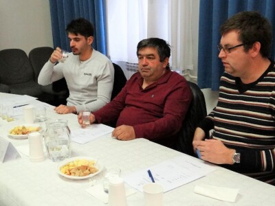 14. Edukacijsko ocjenjivanje kvalitete voćnih rakija i likera u HGK ŽK Osijek