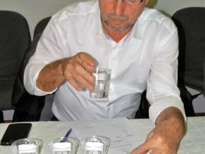 14. Edukacijsko ocjenjivanje kvalitete voćnih rakija i likera u HGK ŽK Osijek