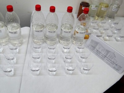 14. Edukacijsko ocjenjivanje kvalitete voćnih rakija i likera u HGK ŽK Osijek