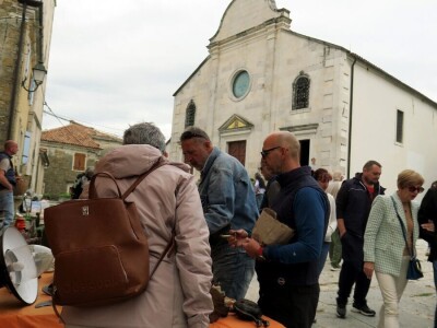 14. Kestenijada u Oprtlju privukla više od nekoliko tisuća posjetitelja