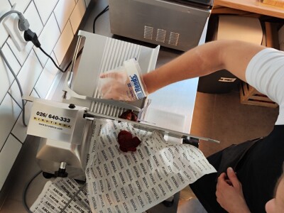 Mesara "Kost" i kraft mesni proizvodi