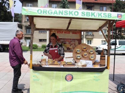 17. Međunarodni sajam malina Novi Travnik 17. Međunarodni sajam malina Novi Travnik