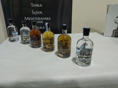17. ocjenjivanje kvalitete rakija i likera u Semeljcima 17. ocjenjivanje kvalitete rakija i likera u Semeljcima