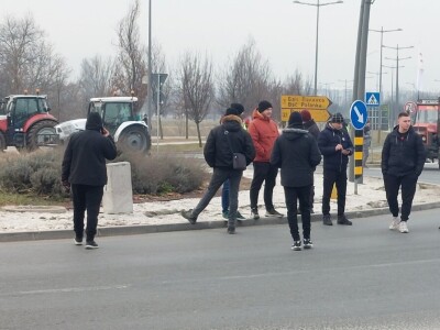 Blokada kružnog toka u Novom Sadu Blokada kružnog toka u Novom Sadu