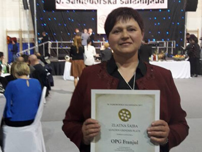 Gospođa Ljubica sa zlatnim priznanjem