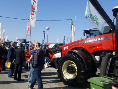 Velika ponuda mehanizacije